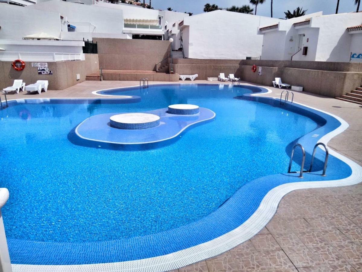 Luxury Townhouse Apartment Адехе Екстериор снимка